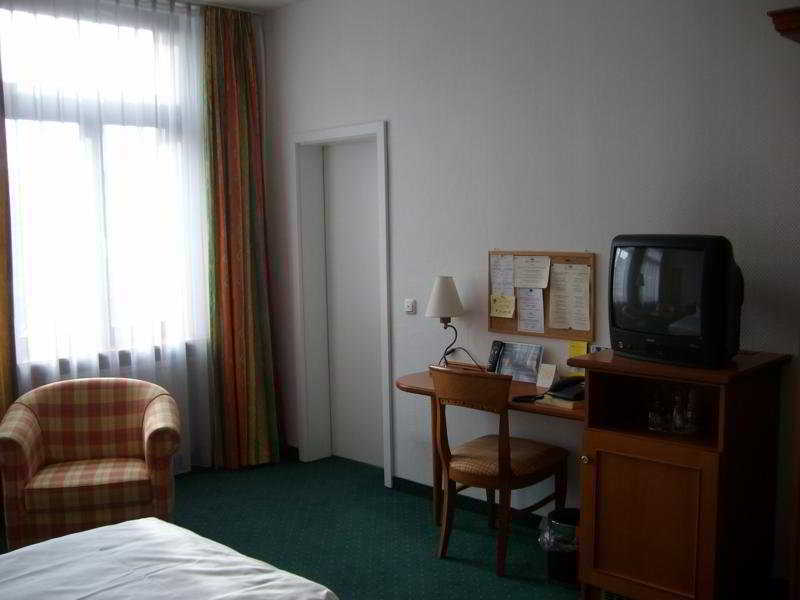 City Hotel Kaiserhof Offenbach am Main Quarto foto