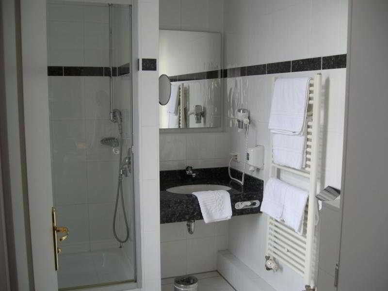 City Hotel Kaiserhof Offenbach am Main Quarto foto
