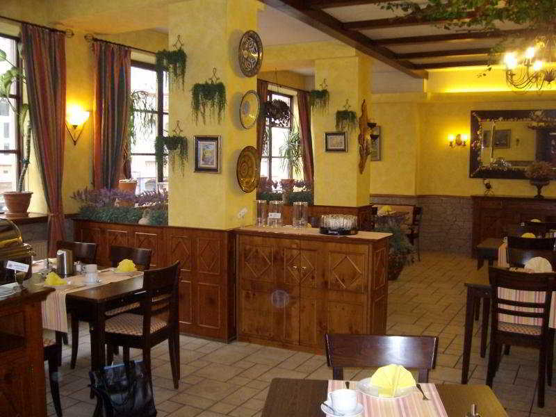 City Hotel Kaiserhof Offenbach am Main Restaurante foto